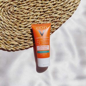 کرم ضد آفتاب ویشی  SPF 50 حجم 50 میل